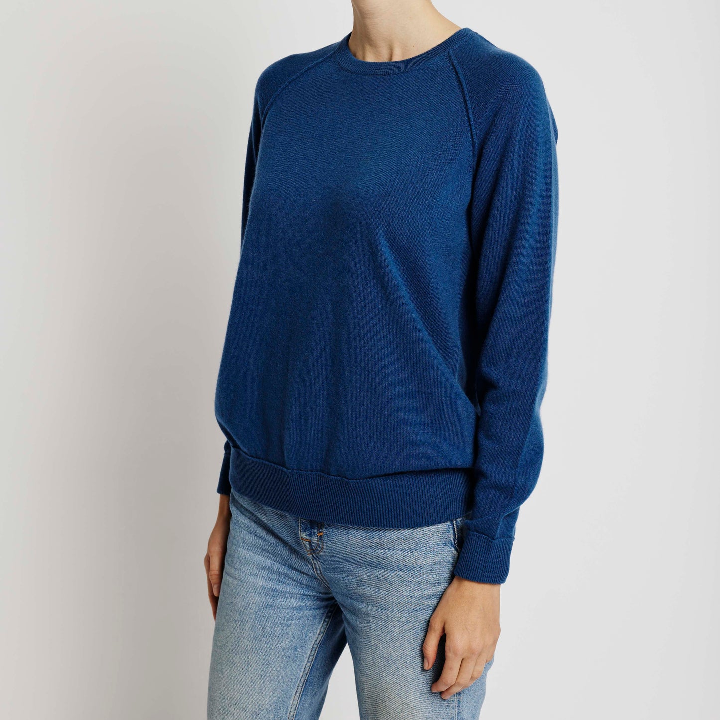 Alabaste-UK Sweatshirt M / Blue Ashes Le Sweatshirt