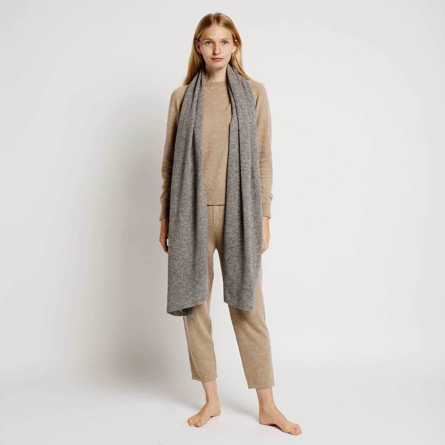 Alabaste-UK Scarf Grey Cashmere Scarf