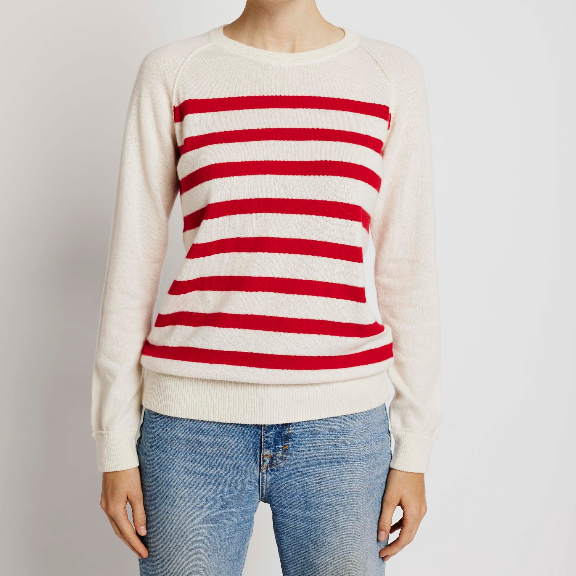 Alabaste Le Breton cashmere striped sweater in red and cream, front view, size S, 100% Mongolian cashmere, fully-fashioned with raglan sleeves.