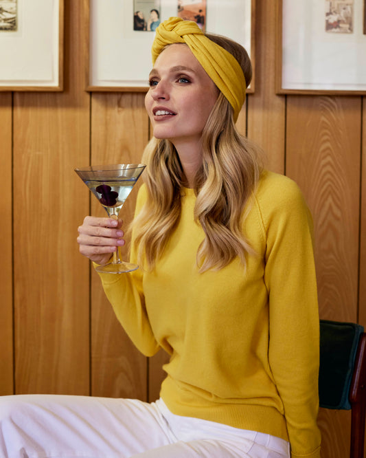 Alabaste UK Gold Le Bandeau Headband – cashmere twist style.