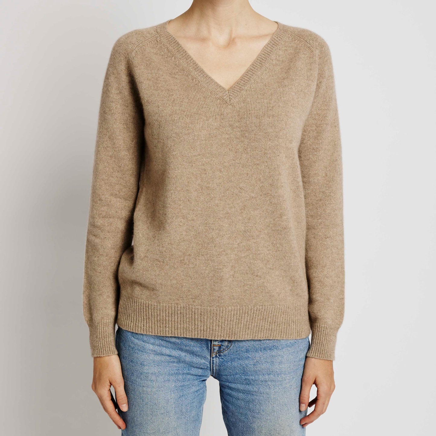 Alabaste Boyfriend V-Neck Cashmere Sweater in Natural Brown